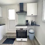 Les Chats Pitres Maison Au Calme Renovee Avec Jardin, Terrasse Amenagee, Transats, Abri A Velo, Parking Gratuit, 5 Mn A Pied Du Centre Proche Des Plages Du Debarquement *