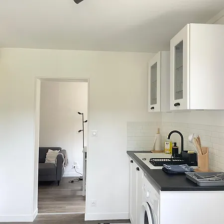 Les Chats Pitres Maison Au Calme Renovee Avec Jardin Clos Sans Vis A Vis , Terrasse Amenagee, Abri A Velo, Parking Gratuit, 5 Mn A Pied Du Centre Proche Des Plages Du Debarquement *