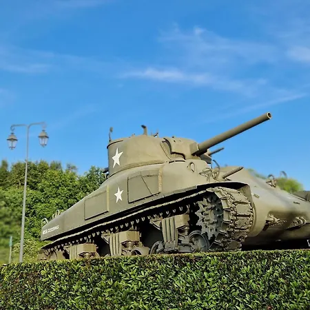 펜션 Les Chats Pitres Maison Au Calme Renovee Avec Jardin, Terrasse Amenagee, Transats, Abri A Velo, Parking Gratuit, 5 Mn A Pied Du Centre Proche Des Plages Du Debarquement 바이외