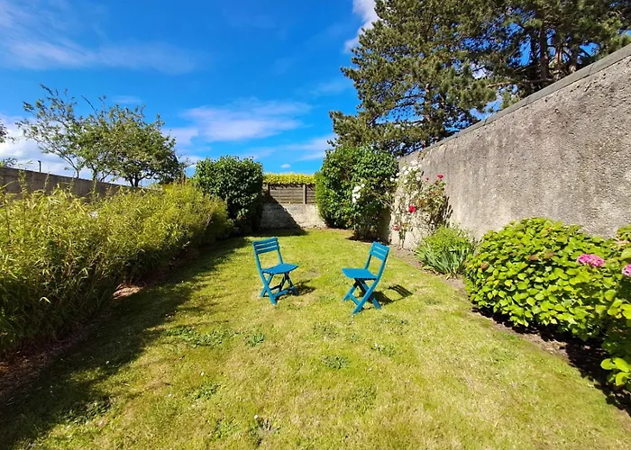 Les Chats Pitres Maison Au Calme Renovee Avec Jardin, Terrasse Amenagee, Transats, Abri A Velo, Parking Gratuit, 5 Mn A Pied Du Centre Proche Des Plages Du Debarquement Holiday home Bayeux