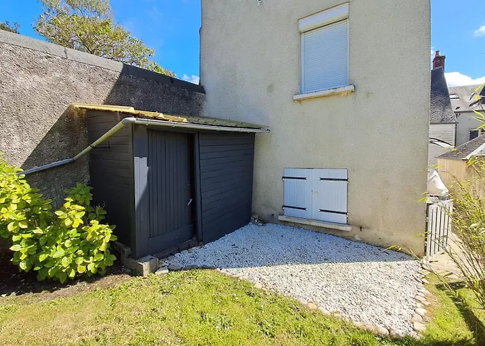 Les Chats Pitres Maison Au Calme Renovee Avec Jardin, Terrasse Amenagee, Transats, Abri A Velo, Parking Gratuit, 5 Mn A Pied Du Centre Proche Des Plages Du Debarquement *